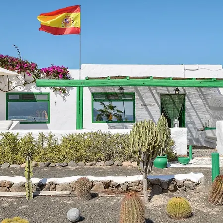 בית נופש Flores