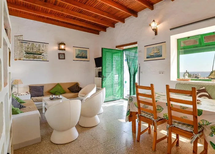 Semesterbostad Flores