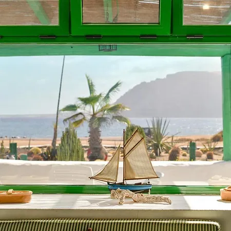 Flores Holiday home *